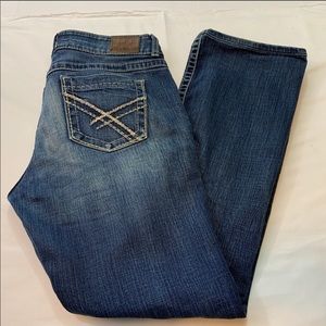 BKE jeans size 32. Straight leg